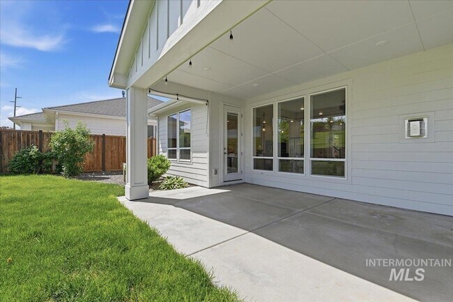 Building Photo - 2374 S Pelion Way