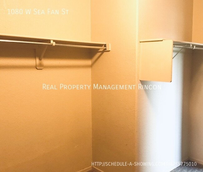 Building Photo - 1080 W Sea Fan St
