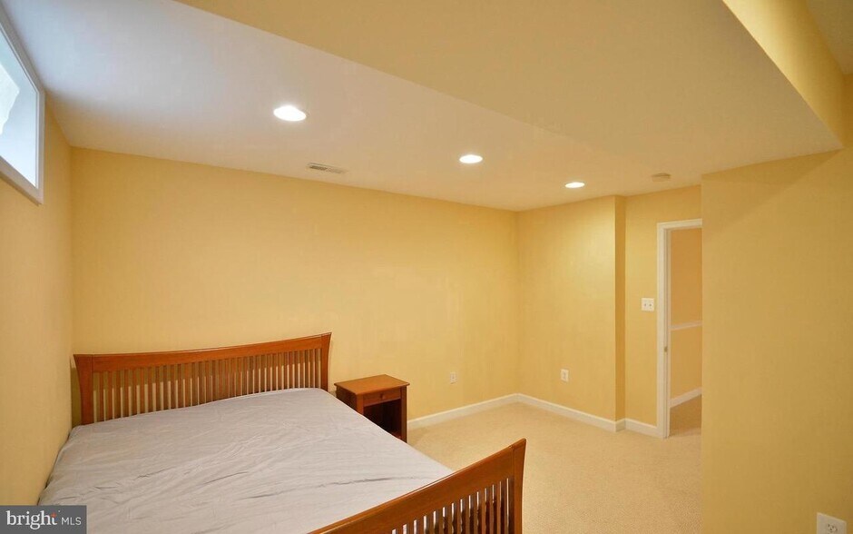 Building Photo - 2821 Thistleberry Ct