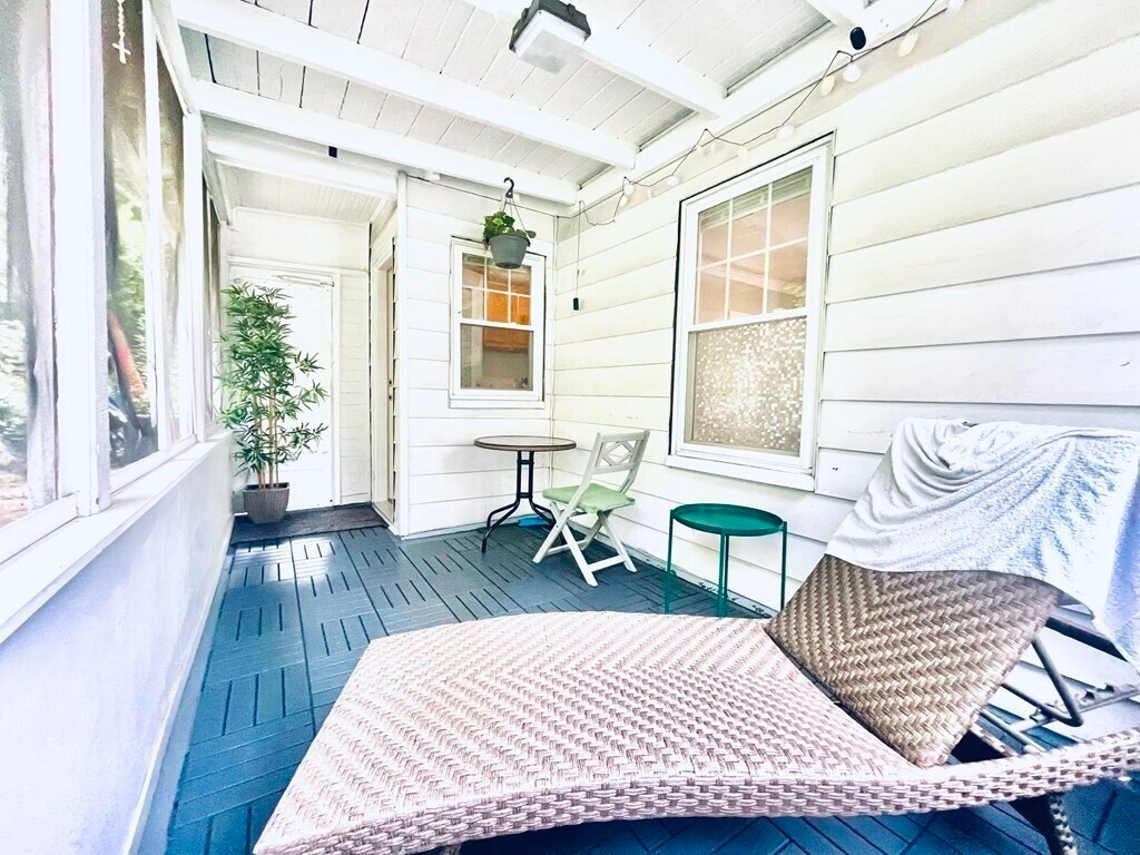 Building Photo - 22 Potomac St