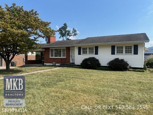 Building Photo - 1520 Longview Ave