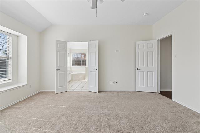 Building Photo - 9937 Tanglebrush Dr