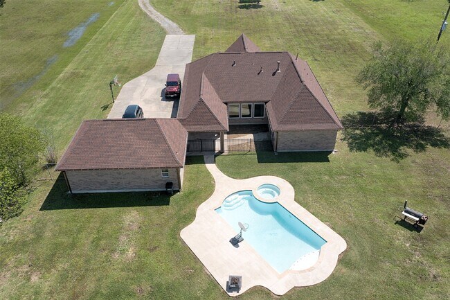 Building Photo - 5722 Delany Rd