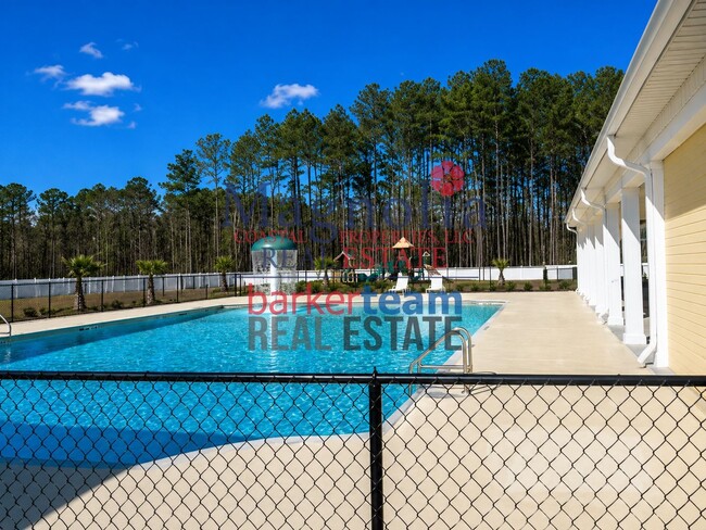 Building Photo - 3 Bedroom 2 Bathroom Home in Live Oak Subdivision - Richmond Hill