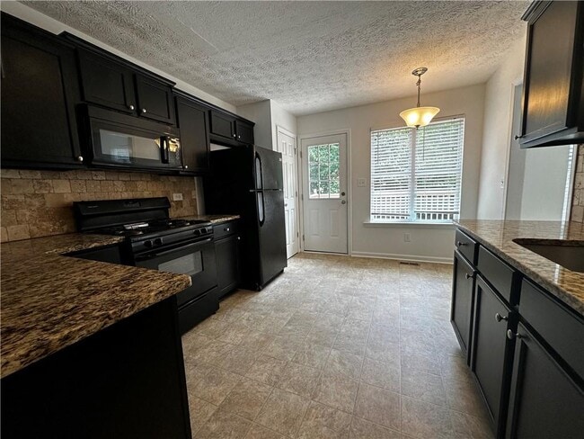Building Photo - 64 Highlander Way