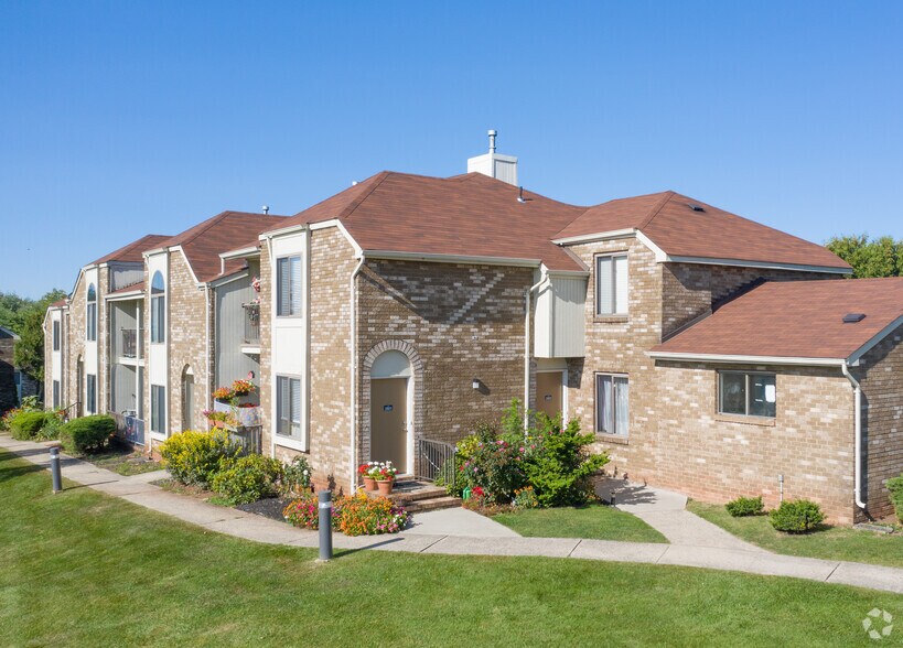 Mount Pleasant Villas 2501 Sunny Slope Rd Bridgewater NJ 08807