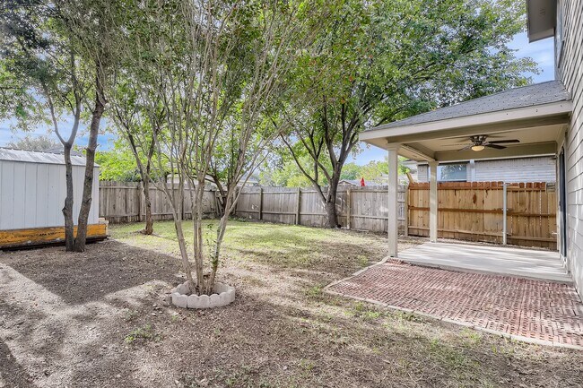 Building Photo - 1721 Poppy Seed Ln