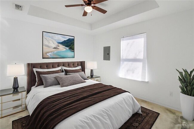 Building Photo - 11 Lotto Ln