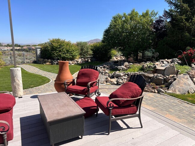 Building Photo - Coming Soon-- Large Beautiful Home off Tol...
