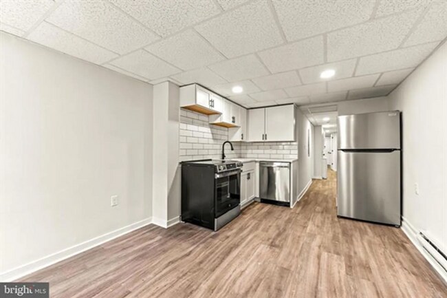 Building Photo - 3106 N Calvert St