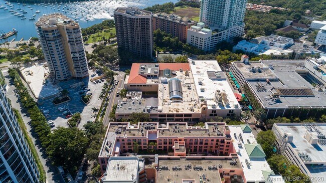 Building Photo - 2801 Florida Ave