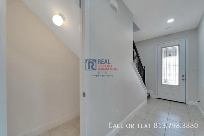 Building Photo - 12149 Creek Preserve Dr