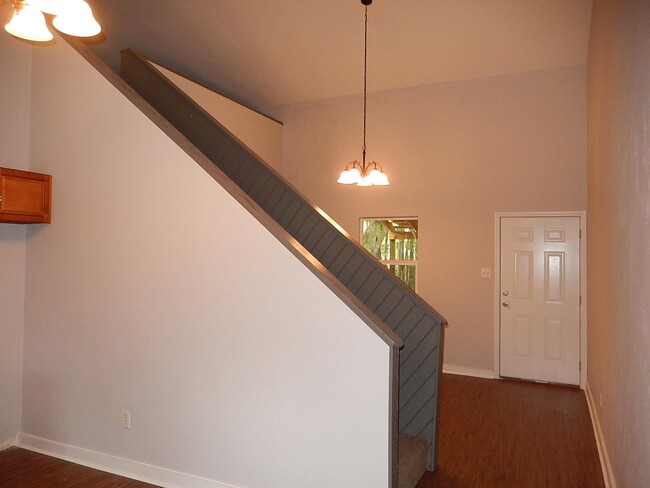 Building Photo - 4744 Cobblestone Ln