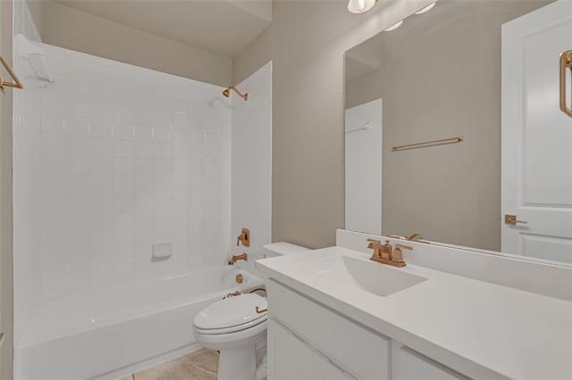 Building Photo - 12034 Antler Dr