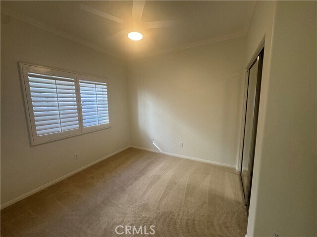 Building Photo - 27935 Hedgeline Dr