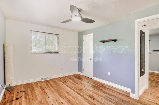 Building Photo - 330 Depew St