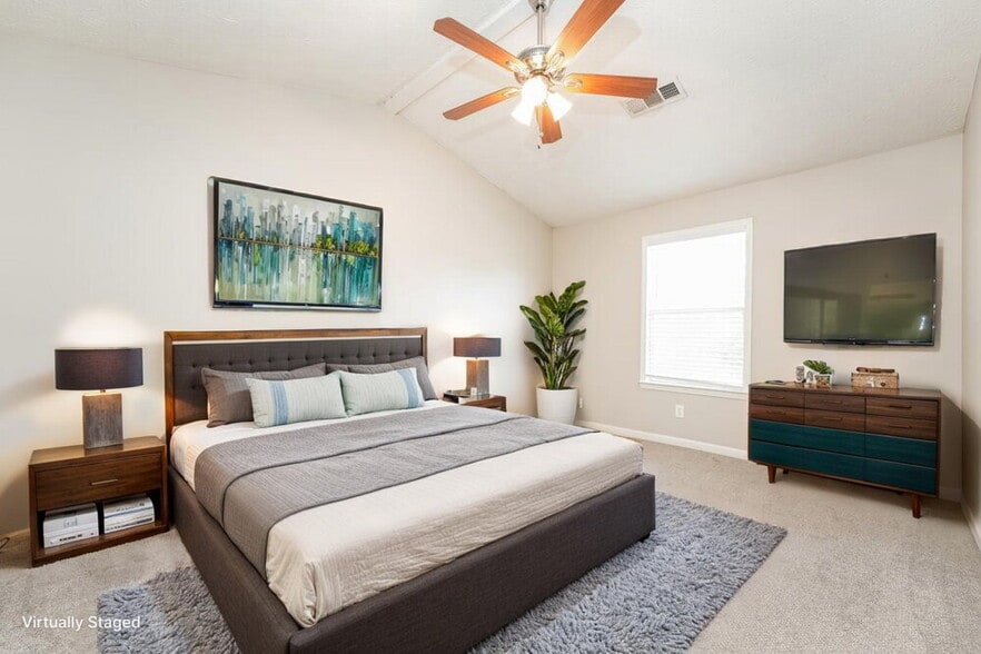 Building Photo - 1569 Dillard Rd