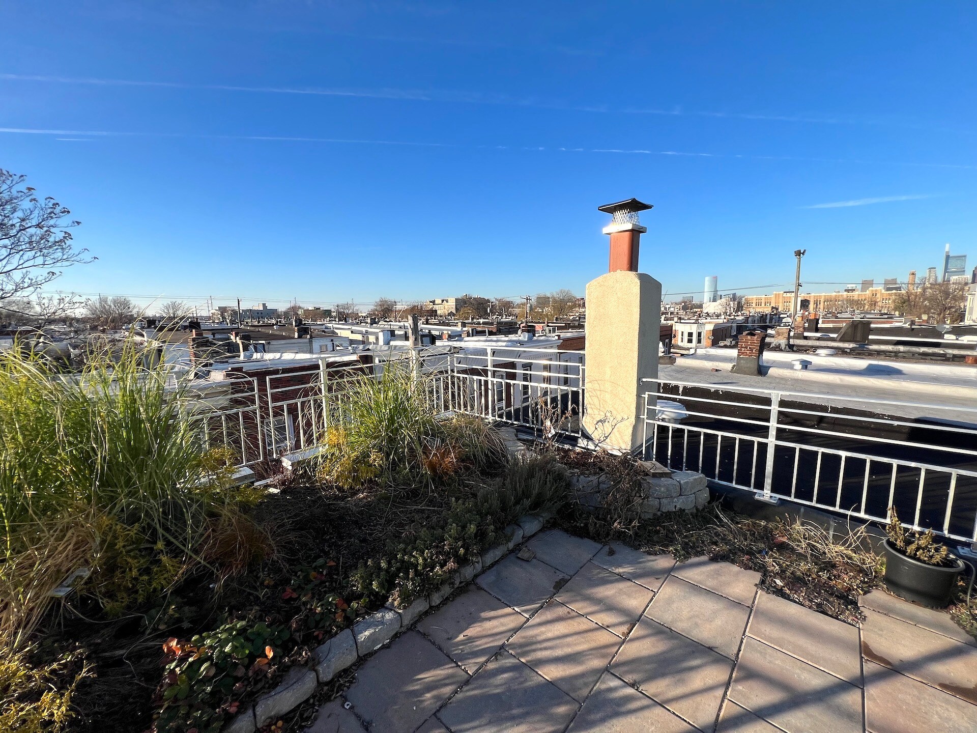 Building Photo - 2019 S Beechwood St