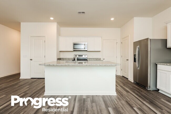 Building Photo - 820 Hydra Ln