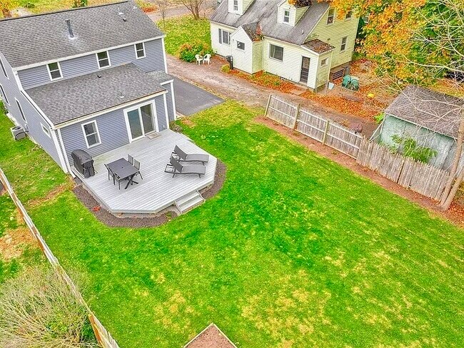 Building Photo - 78 Kimbark Rd