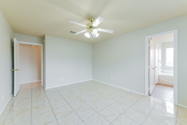 Building Photo - 21030 Stoney Haven Dr