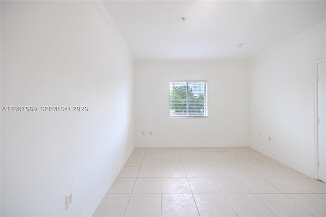Building Photo - 17350 NW 67th Ave