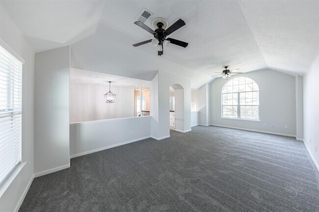 Building Photo - 2911 Ledgeside Ct
