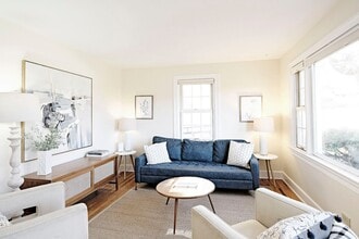 Building Photo - Charming City Cottage With Fenced Yard