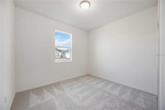 Building Photo - 37488 Williamette Wy