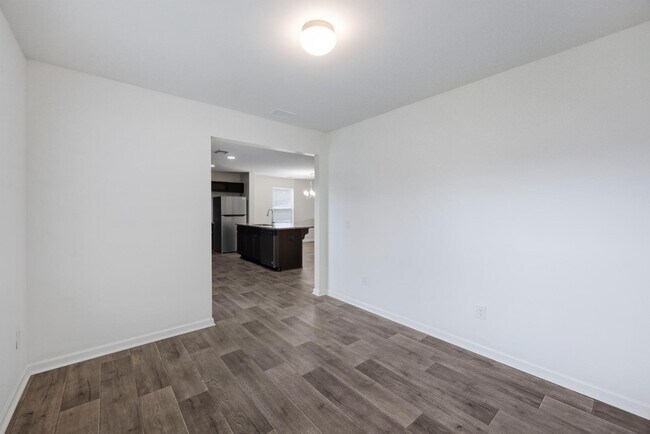 Building Photo - 442 Thoroughbred Dr