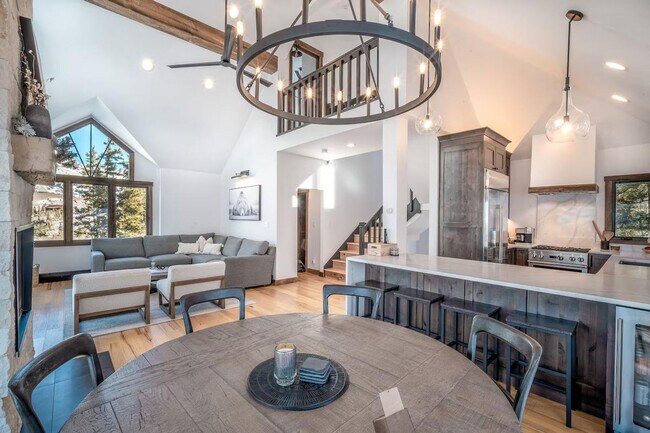 Building Photo - 116 Winterleaf Dr