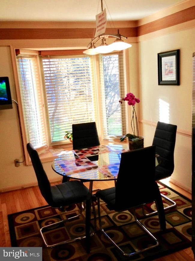 Building Photo - 1407 Templeton Pl