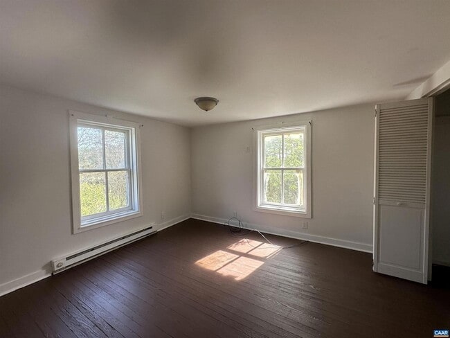 Building Photo - 4633 Garth Rd