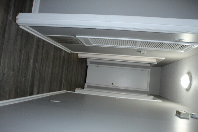 Building Photo - 446 Pheasant Run Dr