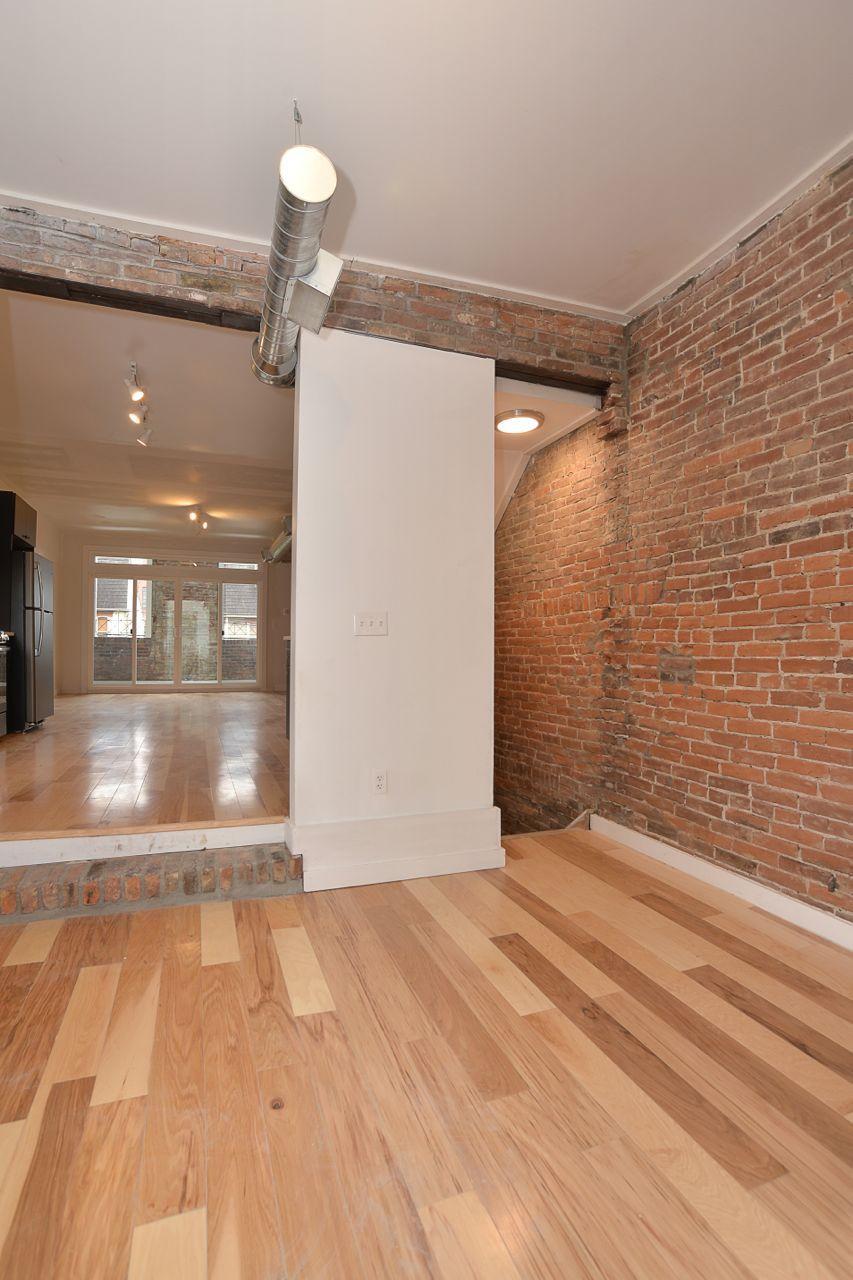 Building Photo - 1713 Locust St