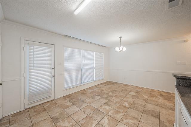 Building Photo - 808 Blessing Creek Dr