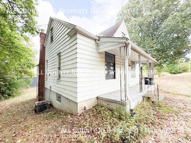 Building Photo - 955 Morse St