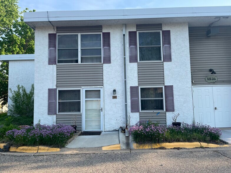 Building Photo - 1531 American Blvd E