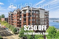 Building Photo - $250 Off First Full Month!  1 Bed 1.5 Bath...
