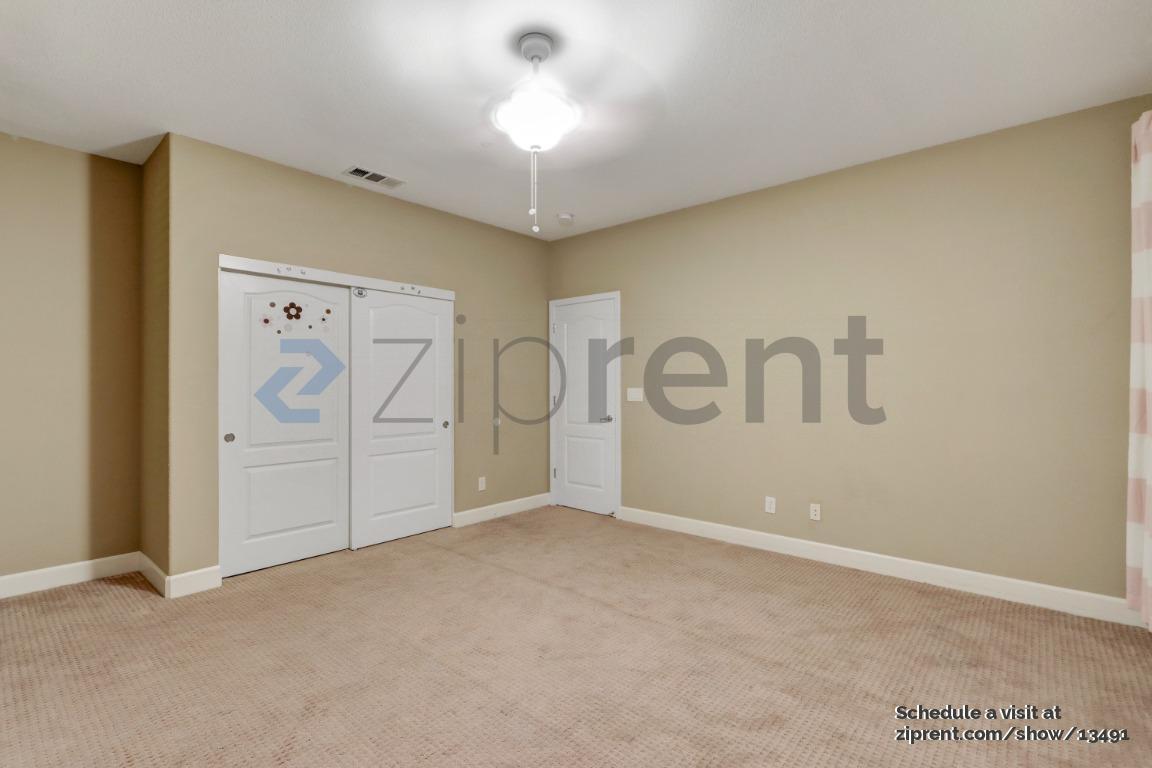 Building Photo - 308 Cantada Ct