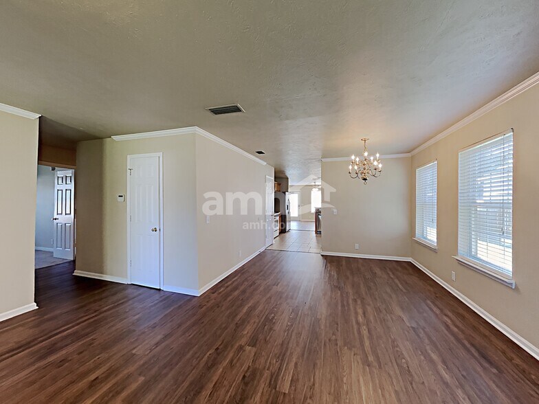 Building Photo - 4489 Lavergne Couchville Pike