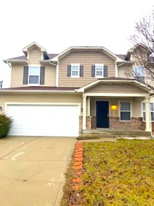 Building Photo - ***Spacious DREAM HOME w/Fresh Paint New A...