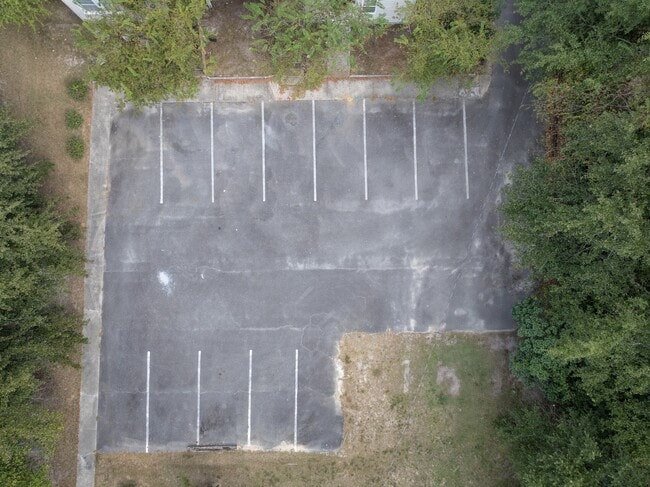 Building Photo - 1608 Central Ave