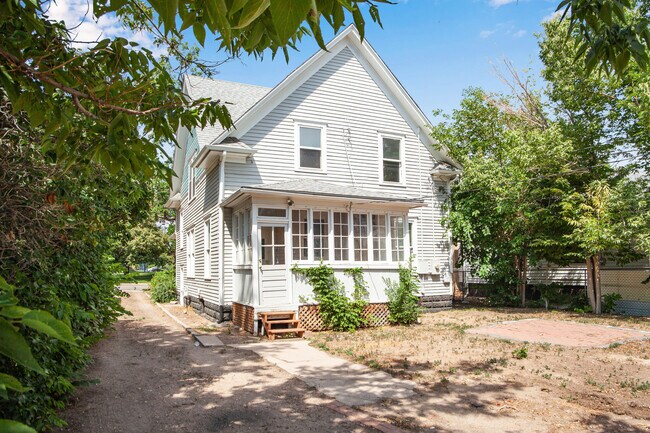 Building Photo - 1834 8th Ave