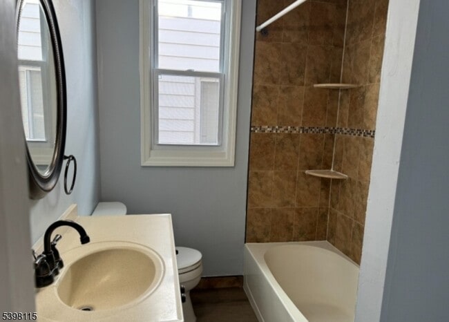 Building Photo - 70 Elliot St