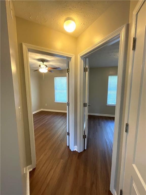 Building Photo - 6303 Ellenwood Dr