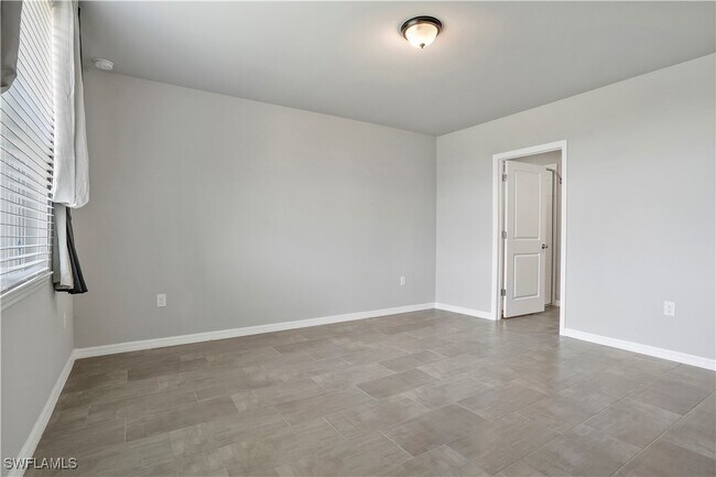 Building Photo - 17855 Saddle Rd