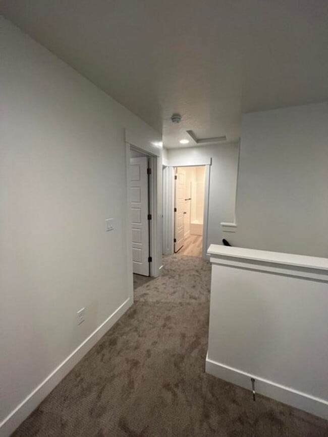 Building Photo - Desert Providence Community
