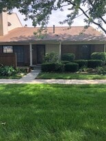 Building Photo - 39930 Crosswinds Rd