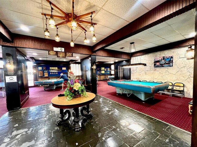 Building Photo - 3030 Marcos Dr